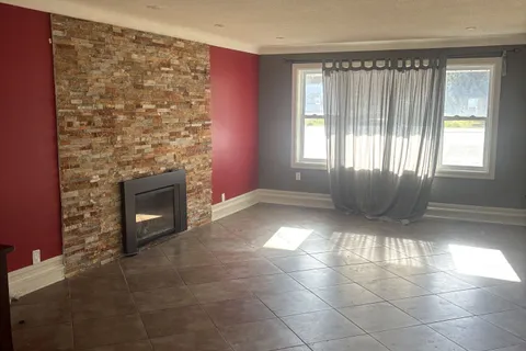 5497 Manotick Main Street, ON K4M 0E2