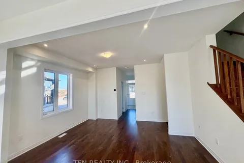 28 Canvas Crescent, ON L3B 0P4