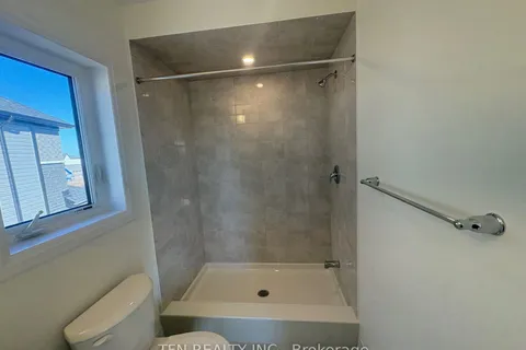 28 Canvas Crescent, ON L3B 0P4