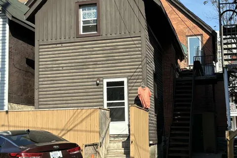 356 Gilmour Street, ON K2P 0R3