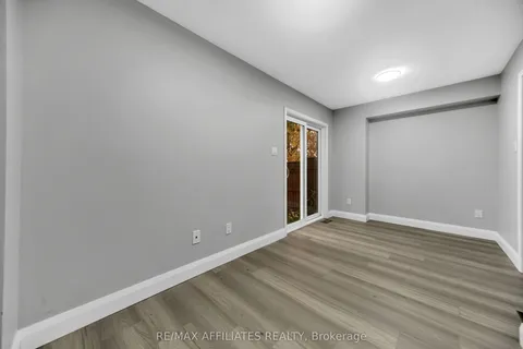 714 Sanibel Private, ON K2H 0A8