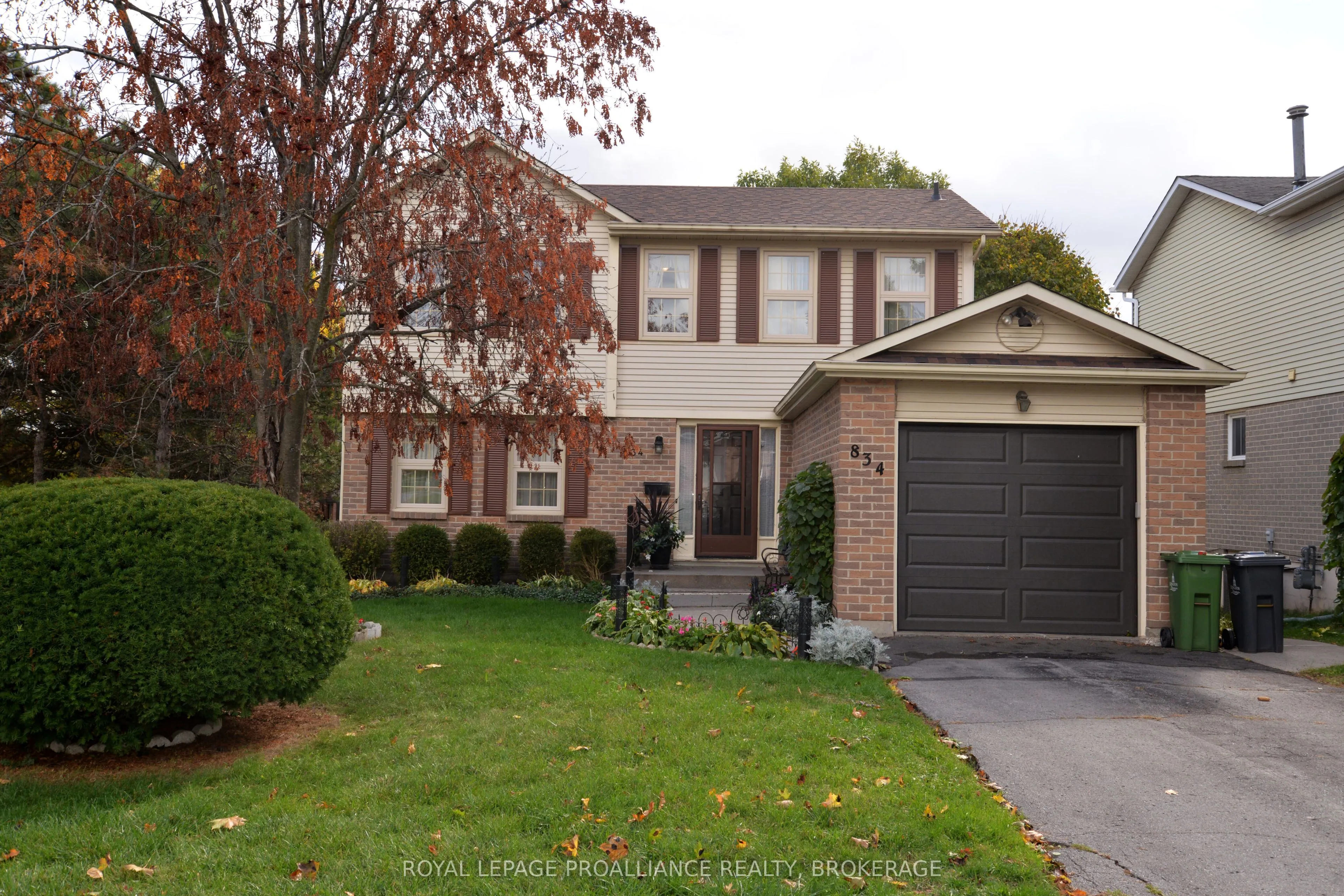 834 Somerset Crescent, ON K7P 1G5