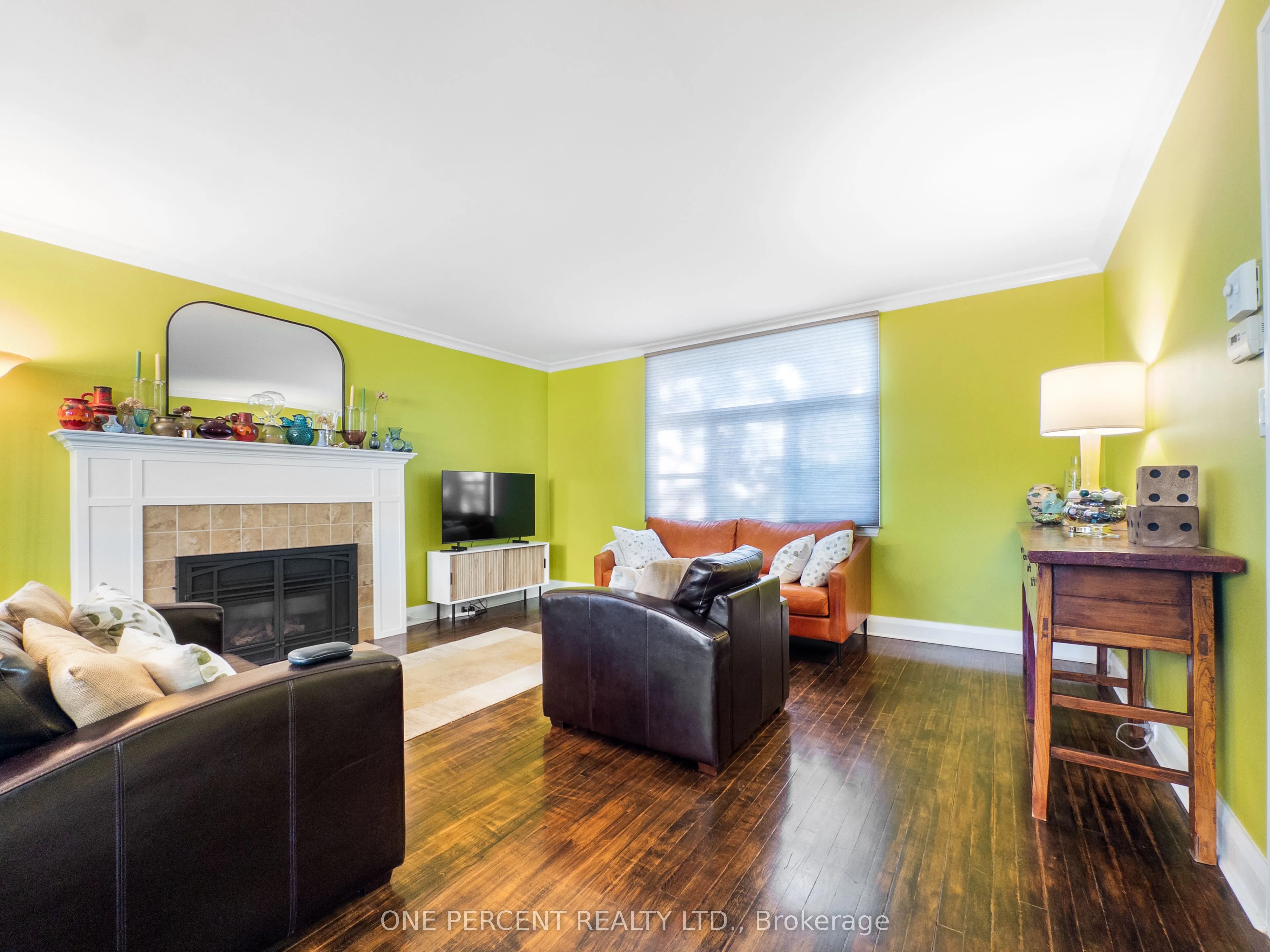 340 BRIDGE Street, ON K8N 1P6