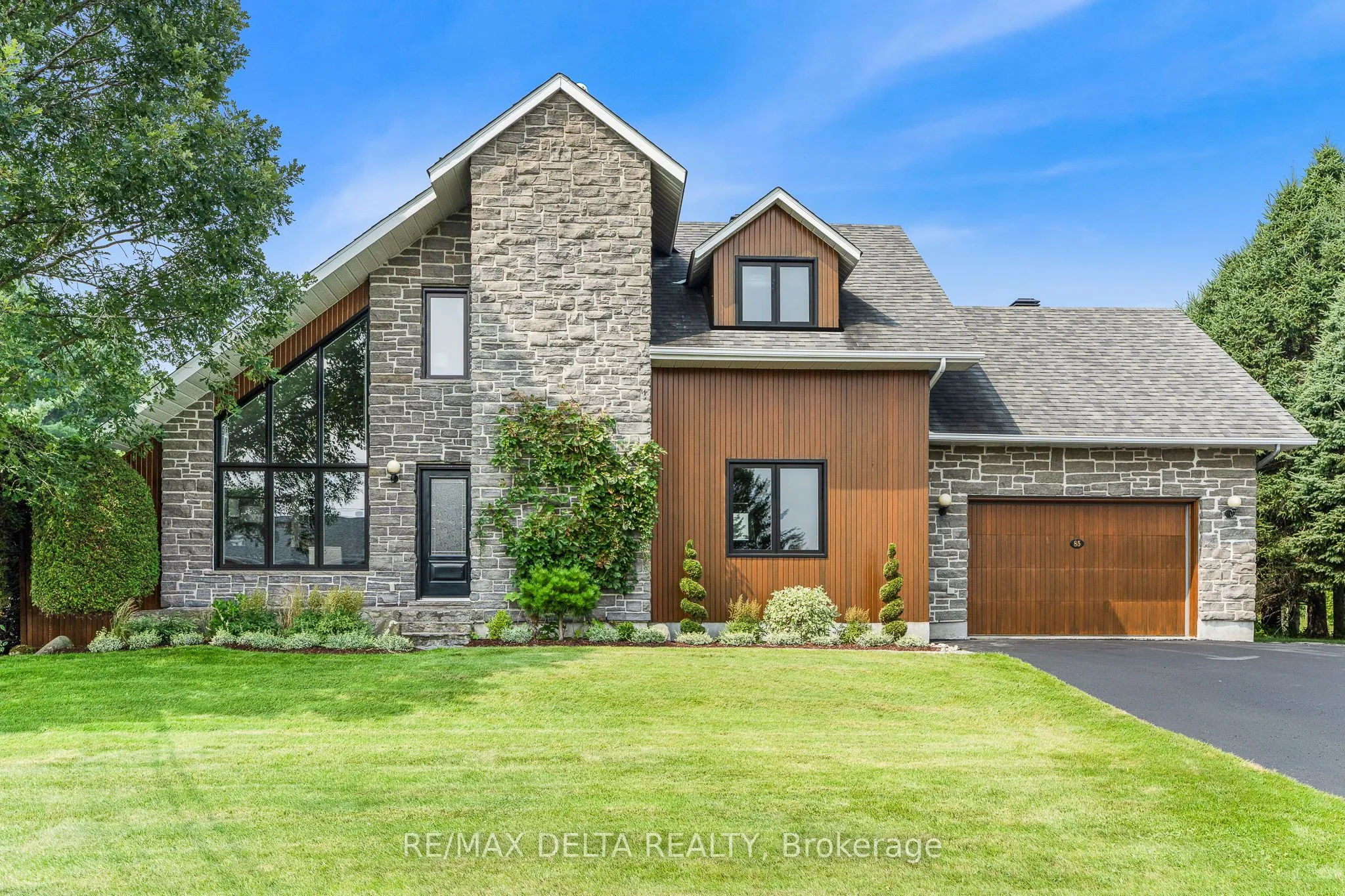 85 Leduc Street, ON K0B 1A0