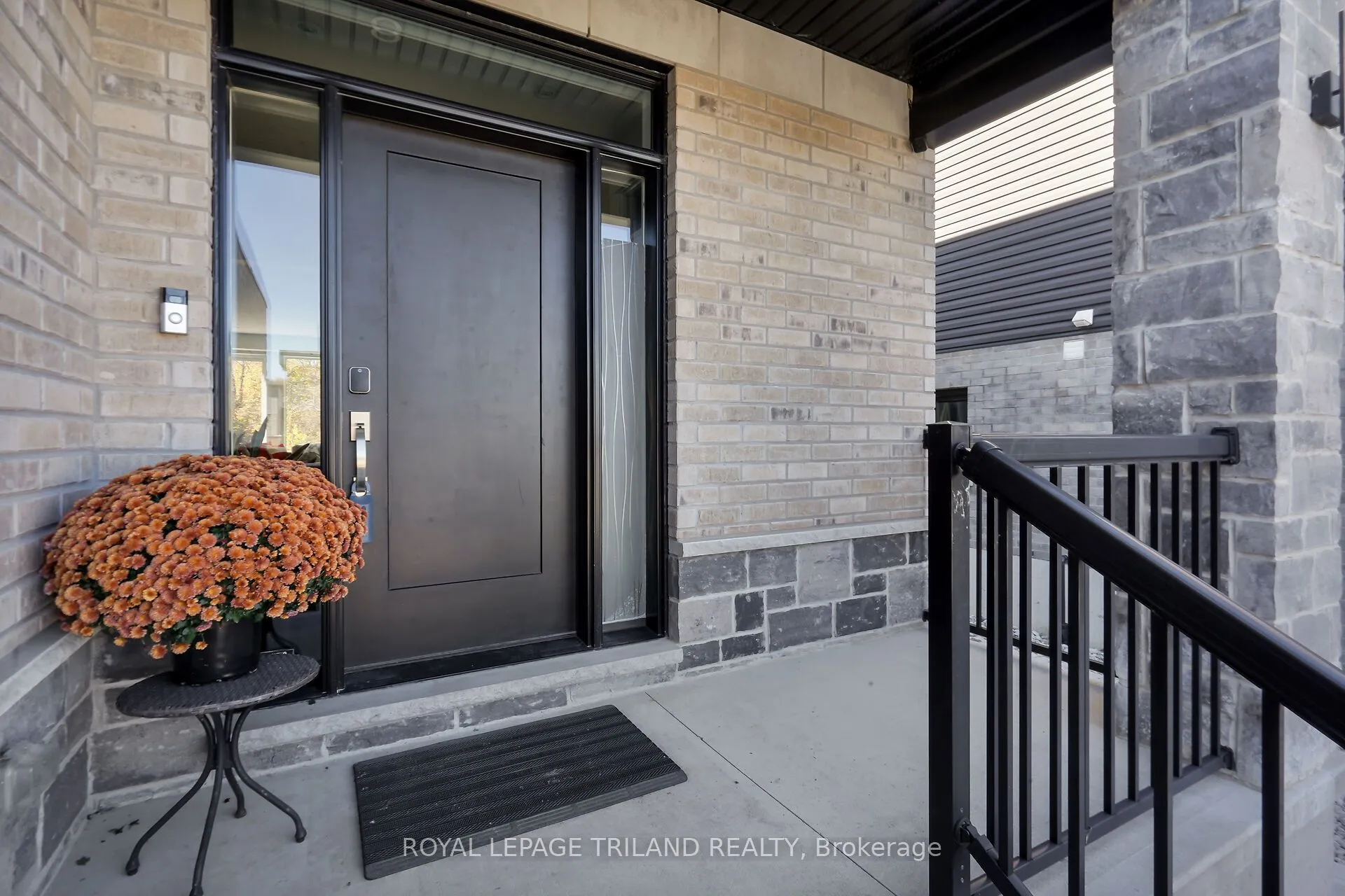 1422 Lawson Road, ON N6G 0E2