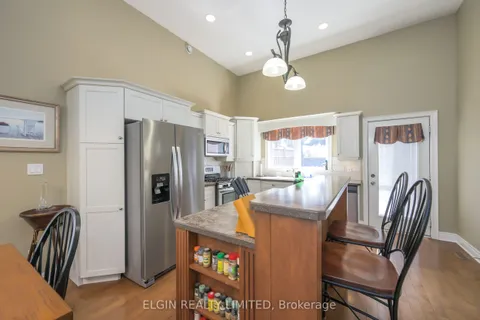 20 Beechwood Circle, ON N5R 6K4