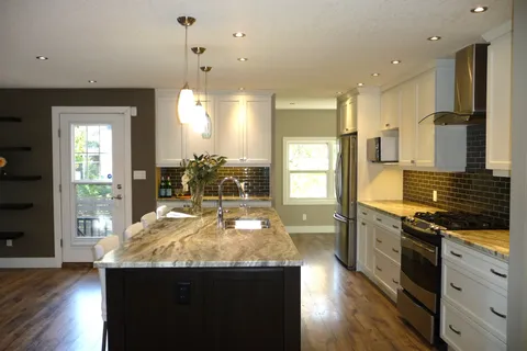 580 Upper Queen Street, ON N6C 3T9