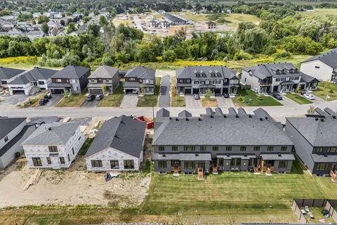 937 Cologne Street, ON K0A 1W0