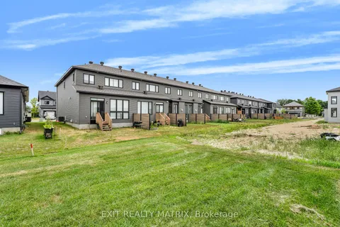 937 Cologne Street, ON K0A 1W0