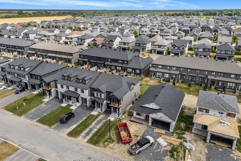 937 Cologne Street, ON K0A 1W0