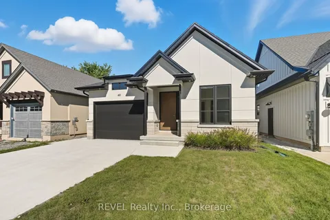 40 IVY Crescent, ON L2V 0J9