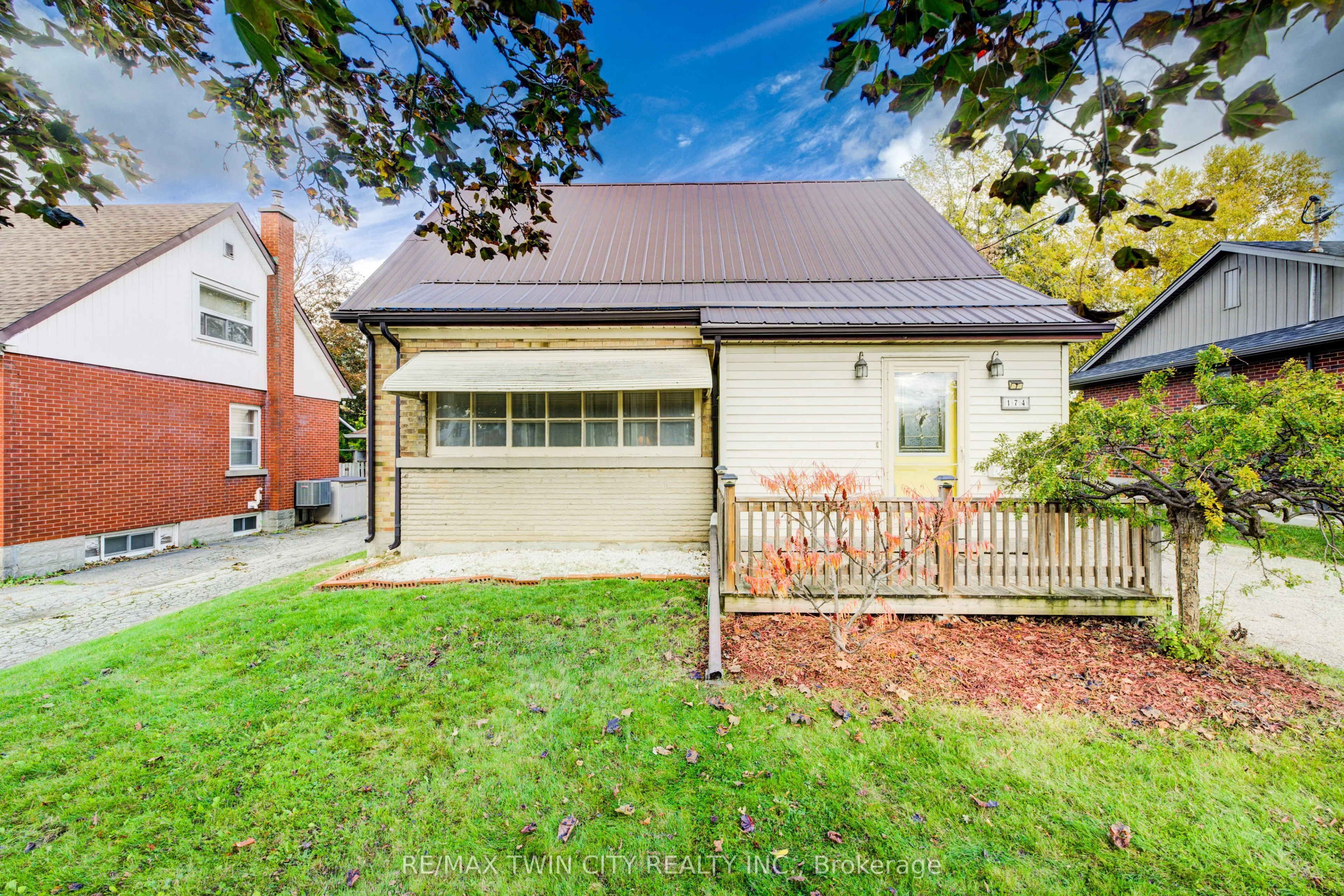 174 Union Street, ON N2J 1C7