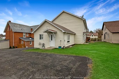 91 St Lawrence Street, ON K0K 2K0