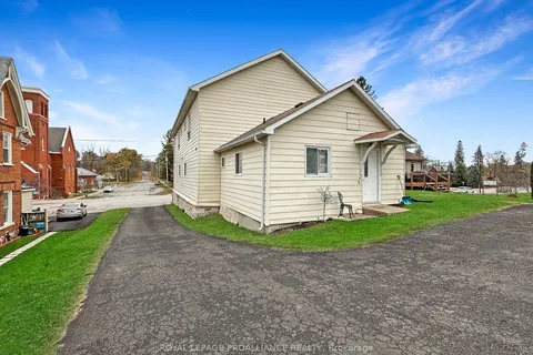 91 St Lawrence Street, ON K0K 2K0