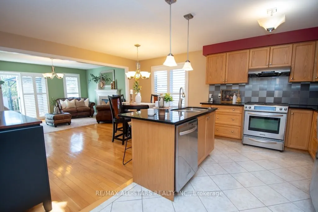 43 Thrushwood Trail, ON K9V 0B2