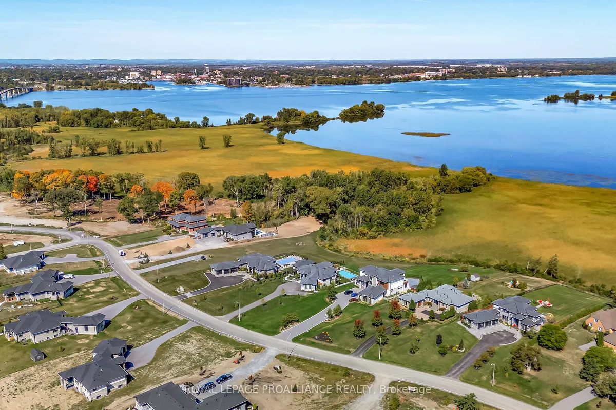 77 Navigation Drive, ON K8N 0G1