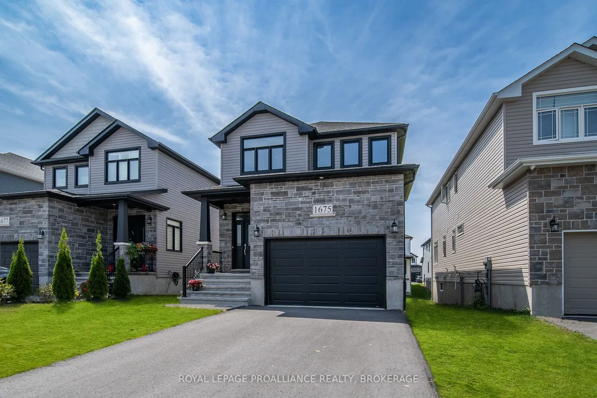 1675 Brookedayle Avenue, ON K7P 0T1