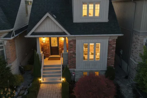 688 Augusta Drive, ON K7P 3J3