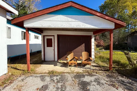 165 Nobel Road, ON P2A 2W9