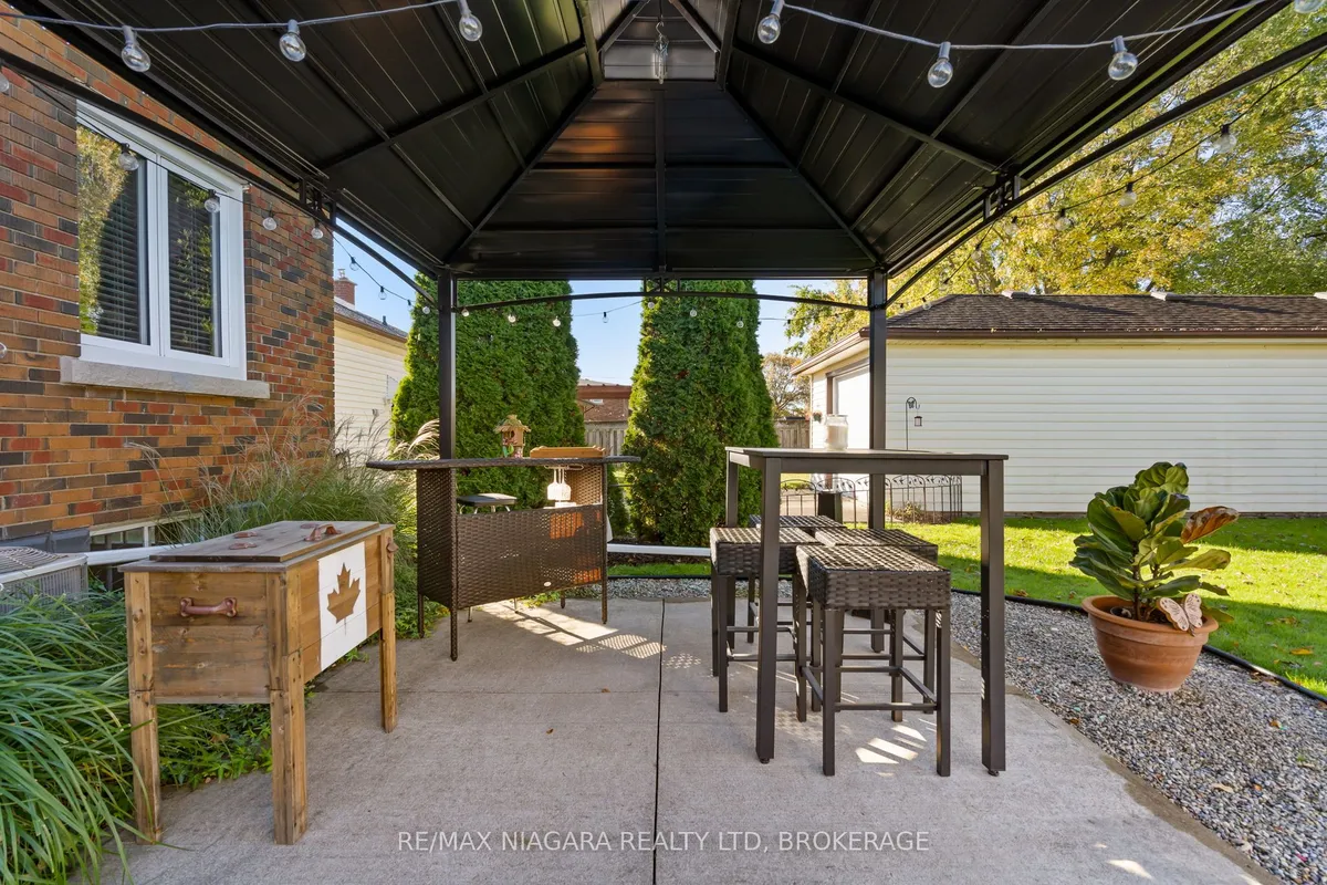 85 Golden Boulevard, ON L3B 1H8