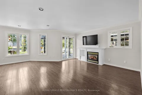 28 Queen Street, ON K0A 1R0