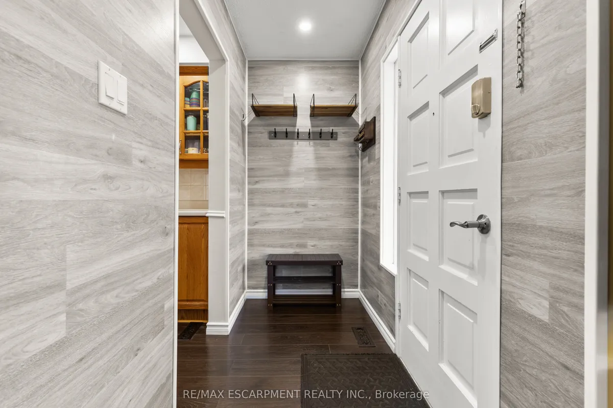 50 Gledhill Crescent, ON L9C 6H4