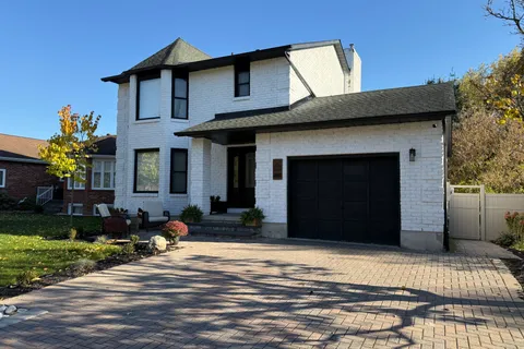 2C Baxter Drive, ON K6V 3T8