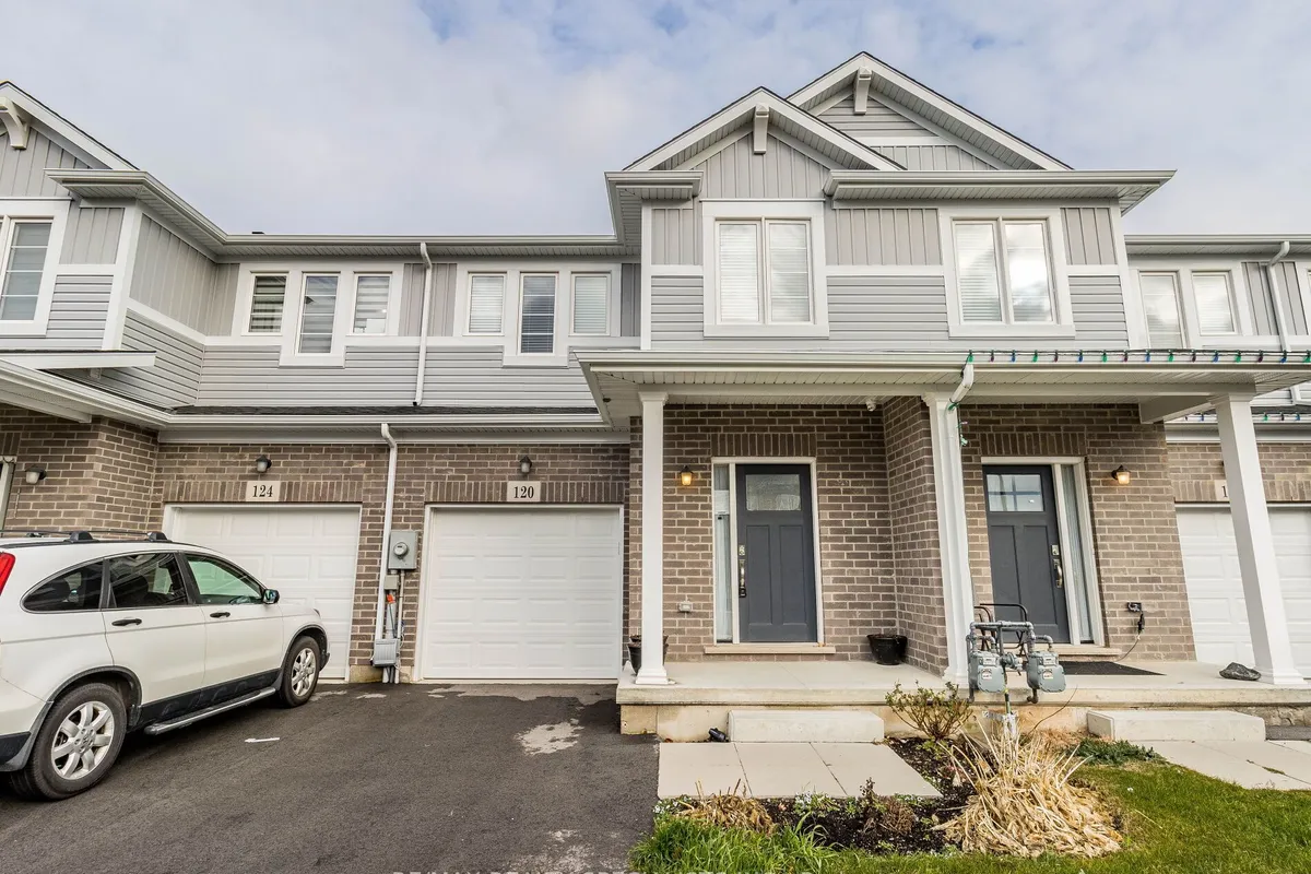 120 Sycamore Street, ON L3C 0H8