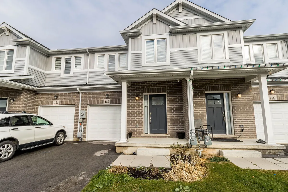 120 Sycamore Street, ON L3C 0H8