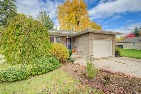 38 Mill Street, ON N0K 1M0