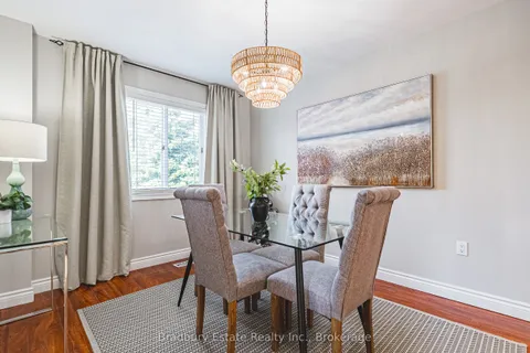 176 Highland Road, ON L8J 2S6