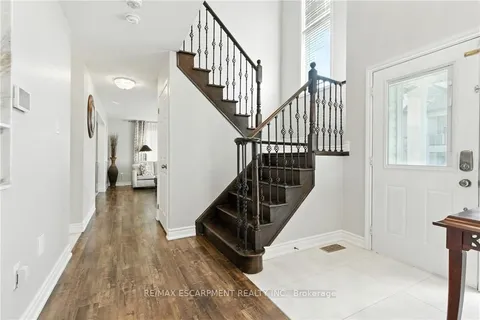 7764 Sycamore Drive, ON L2H 0N6