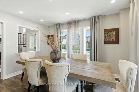 7764 Sycamore Drive, ON L2H 0N6