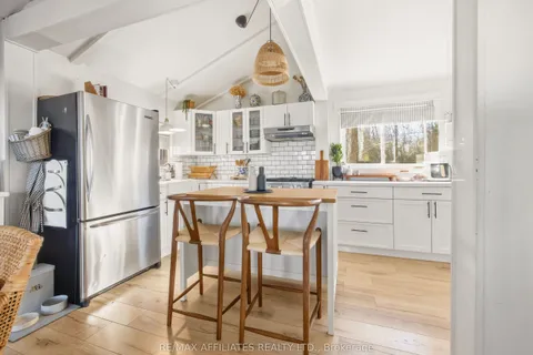 124 Mccullough's Landing Road, ON K7H 0J3