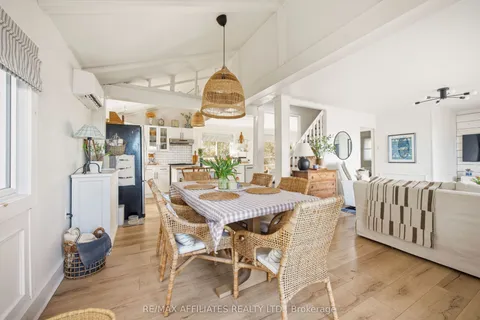 124 Mccullough's Landing Road, ON K7H 0J3