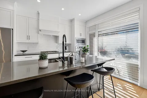 318 Sanctuary Private, ON K1S 5W1