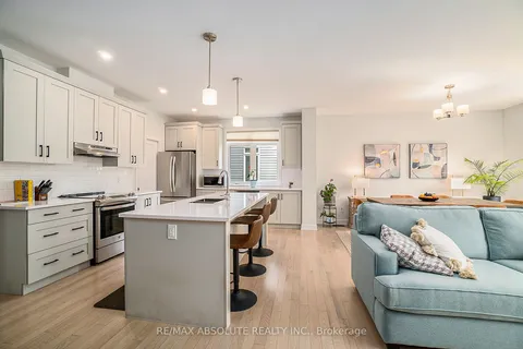 29 Mac Beattie Drive, ON K7S 0J3