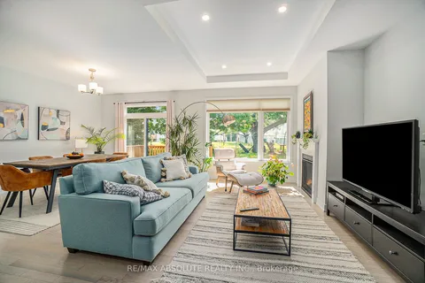 29 Mac Beattie Drive, ON K7S 0J3