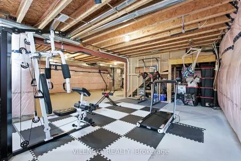 154 Whittington Drive, ON L9K 0H5