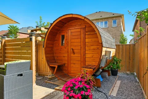 154 Whittington Drive, ON L9K 0H5