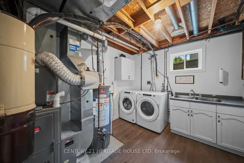 45 Latzer Crescent, ON N3V 1E1