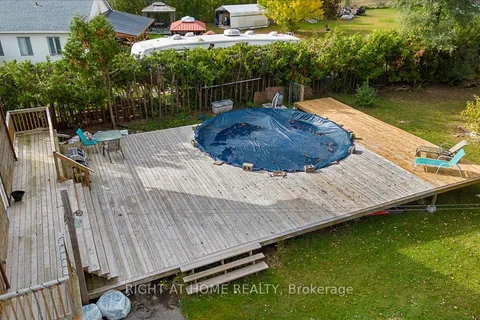 424 LAURIER Street, ON K4K 1L7