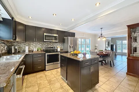 49 Riviera Ridge, ON L8E 5E7