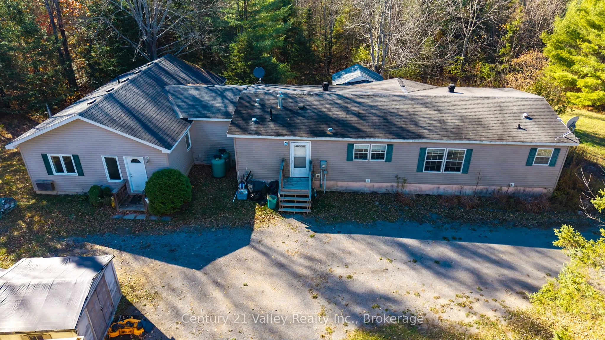 478 Mcmahon Road, ON K7V 3Z7