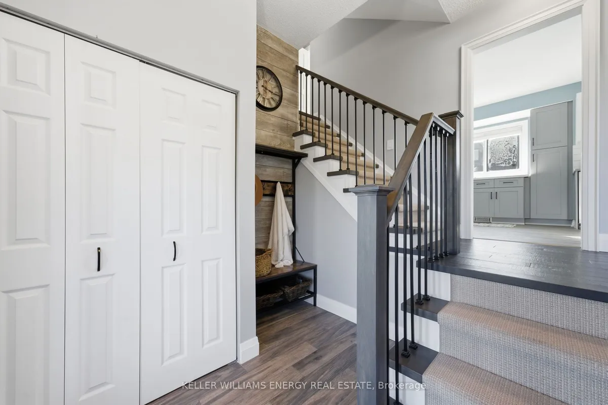 961 Curtis Crescent, ON K9A 2W4