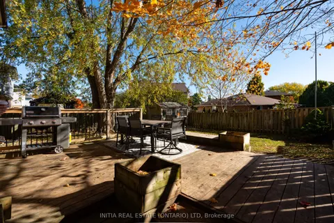 784 Homeview Road, ON N6C 5S6