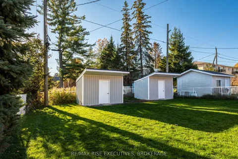 162 Second Avenue, ON K7R 2J2