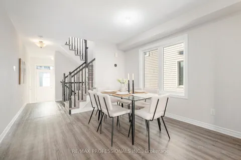 2241 Watercolours Way, ON K2J 6R2