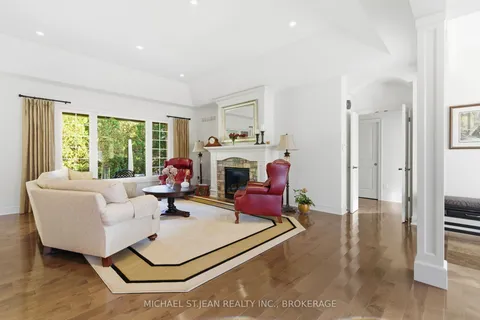 7 Brondi's Lane, ON L0S 1E0