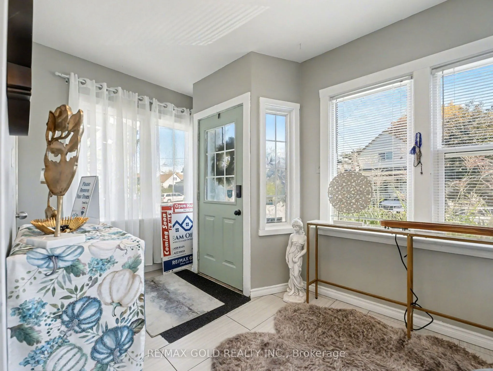 75 Chestnut Avenue, ON L8L 6K8